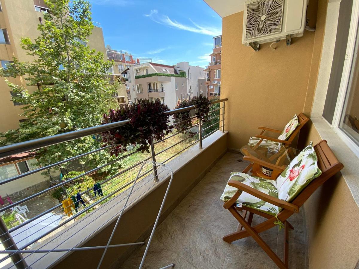Apartments Dione Pomorie Luaran gambar