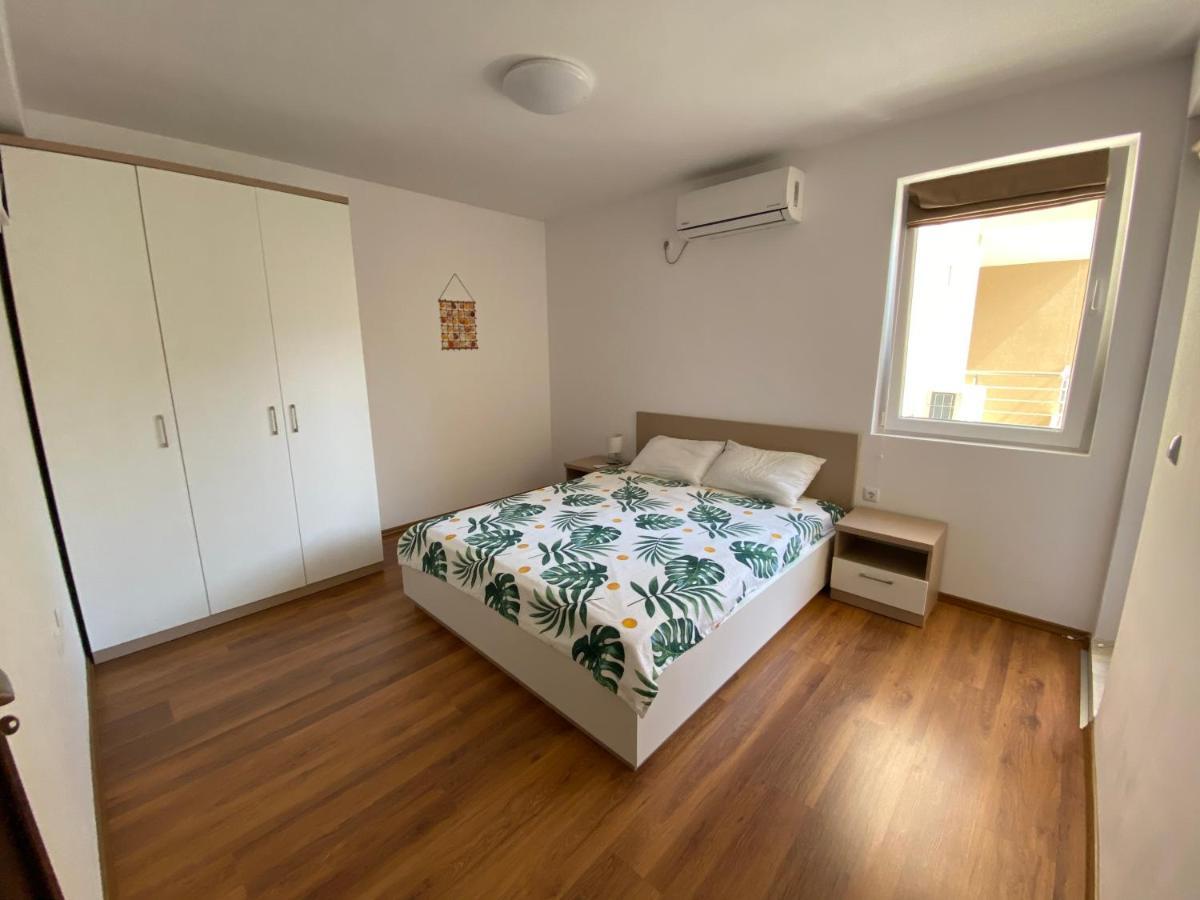 Apartments Dione Pomorie Luaran gambar