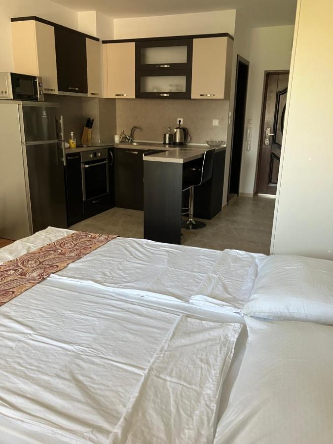 Apartments Dione Pomorie Luaran gambar