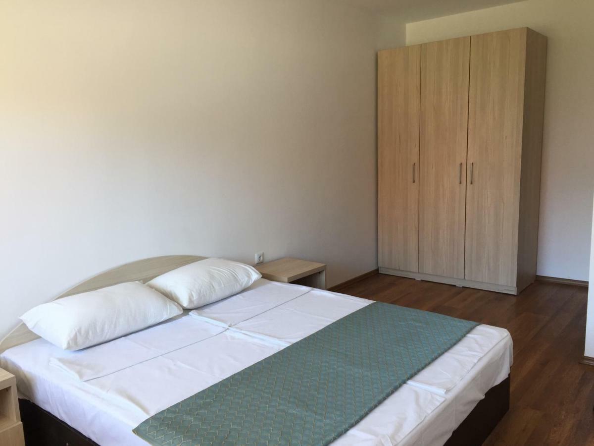 Apartments Dione Pomorie Luaran gambar