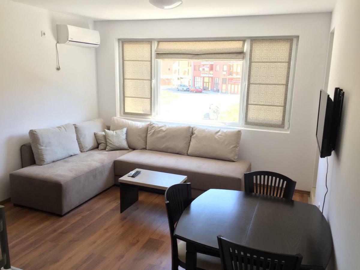 Apartments Dione Pomorie Luaran gambar